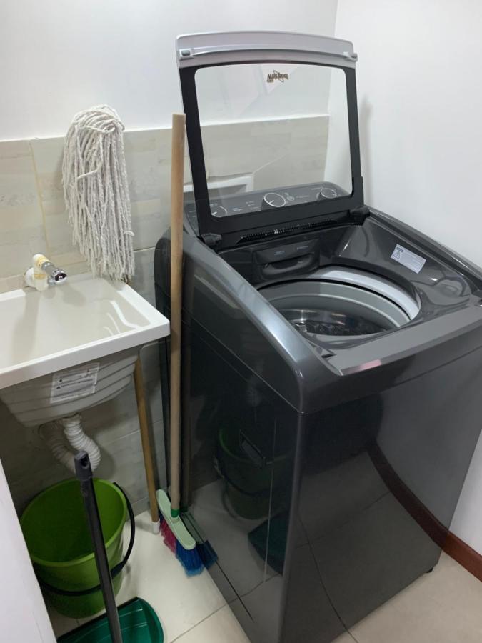 Apartamento Cerca Del Cc Titan Plaza โบโกตา ภายนอก รูปภาพ